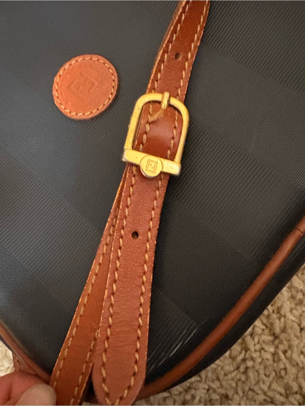 Vintage Fendi Crossbody - Picture 4 of 5
